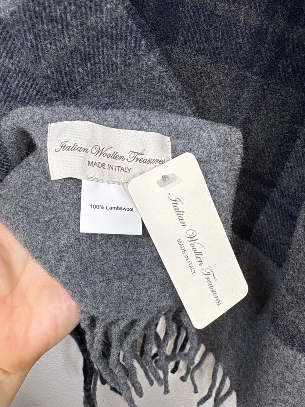 New Italian Woollen Treasures Grey Black Lambswool Fringe Scarf